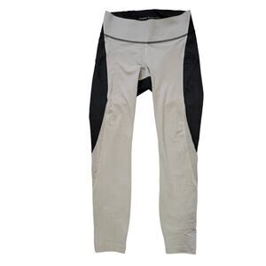 Outdoor Voices Size S	Techsweat 7/8‎ Zoom Leggings Black Cream Gym Workout